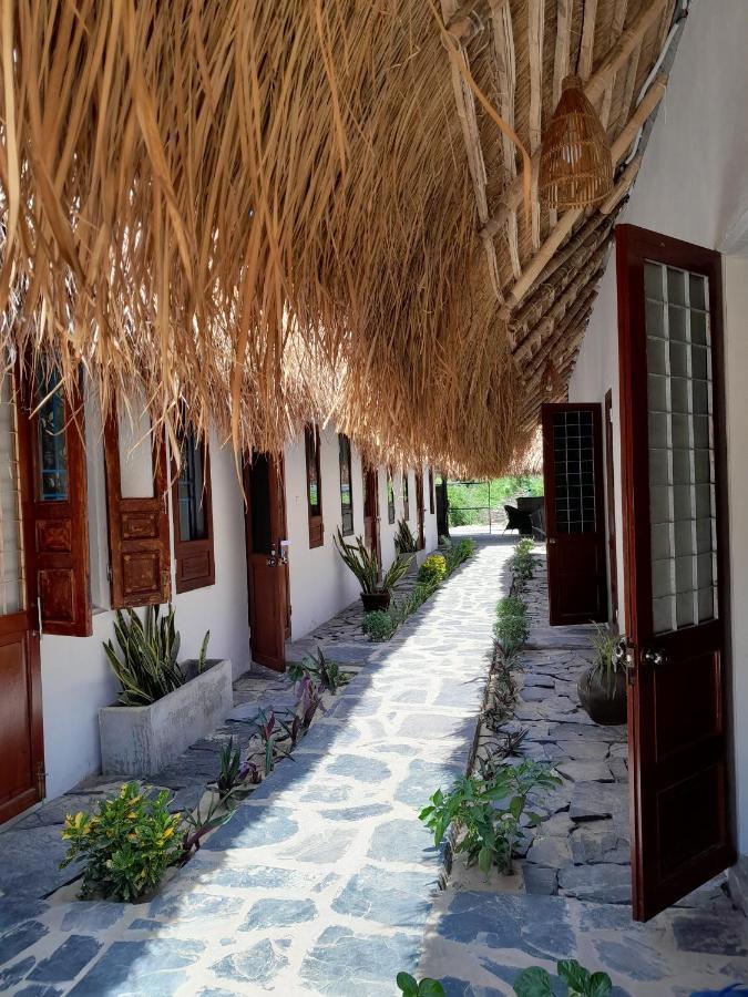 The Seaside Bungalow Hostel And Bar Hoi An Exterior photo